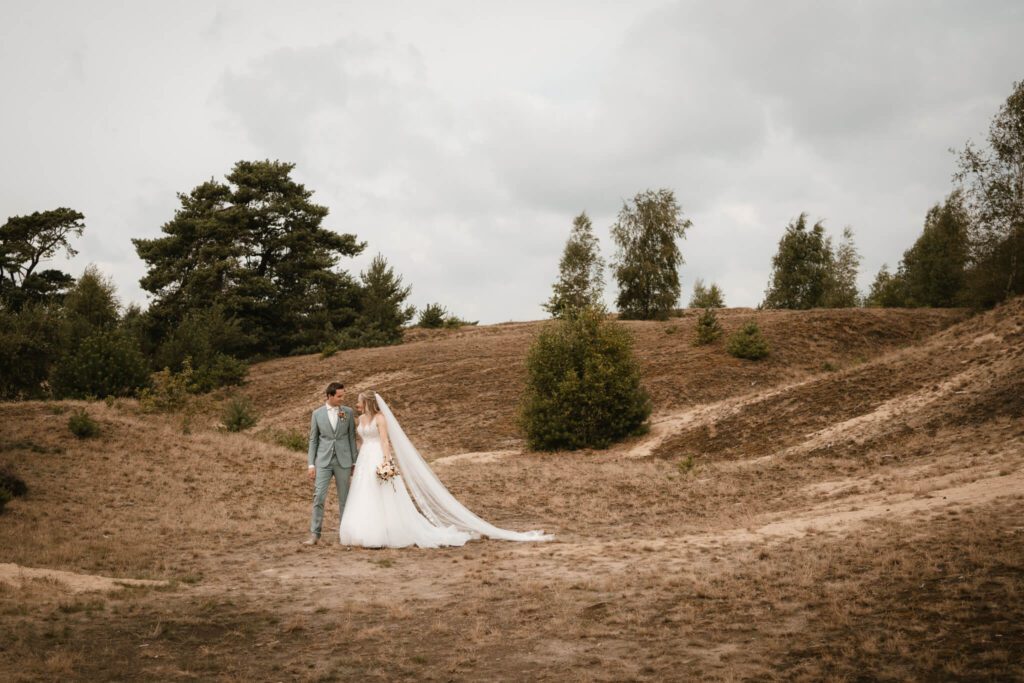 Trouwfotoshoot op het Wekeromse Zand in Lunteren, Gelderland